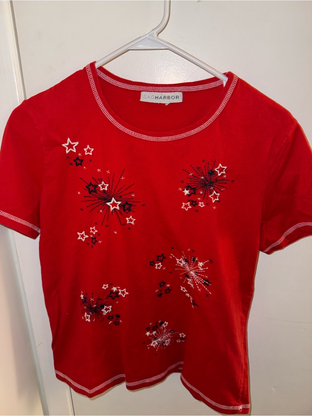 Sag Harbor Red Short-Sleeve Tee with Starburst Motif